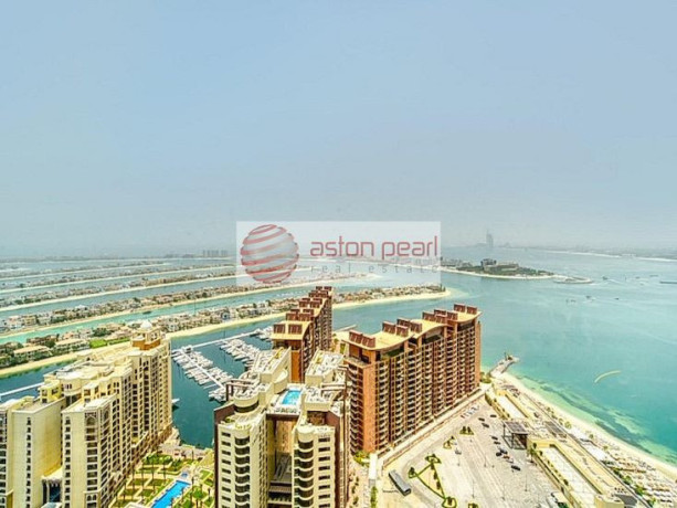 studio-apartment-with-burj-view-in-palm-jumeirah-big-2