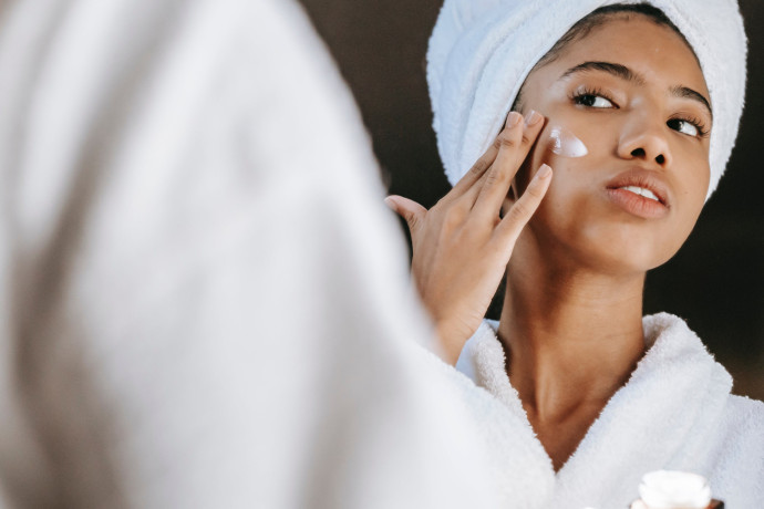effortless-beauty-experience-the-revitalizing-power-of-an-express-facial-big-0