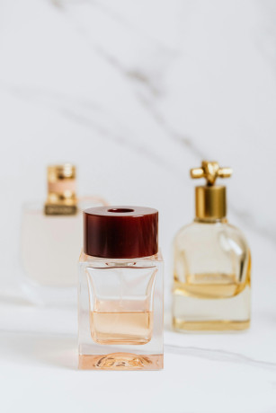 luxury-perfume-big-0