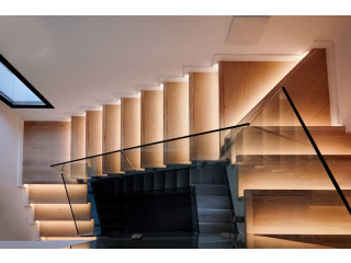 Get High-End Wood Staircases in Mississauga | Super Choice Carpet & Hardwood